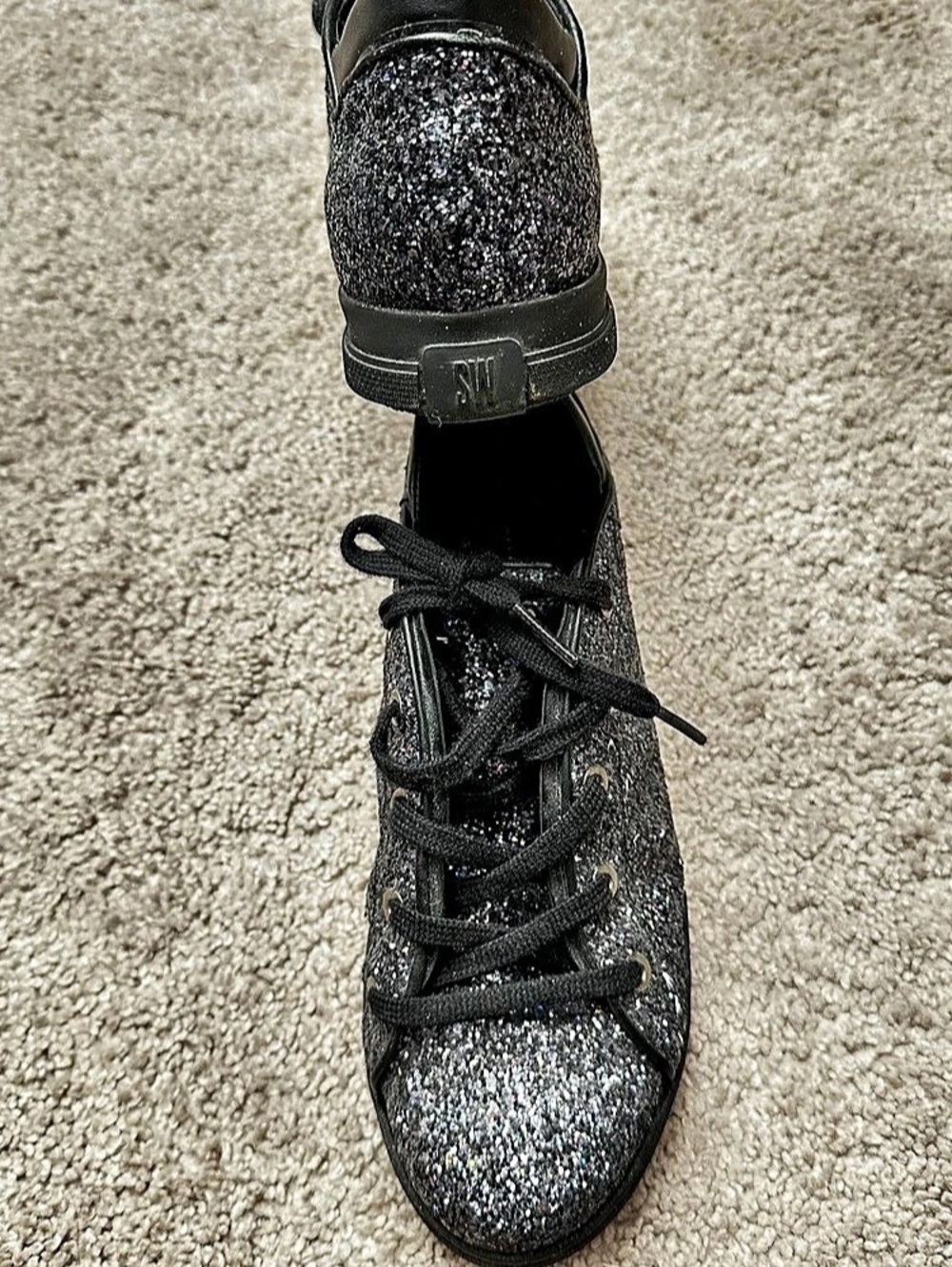 Stuart Weitzman Glitter Lace-Up Sneakers in Black size 6